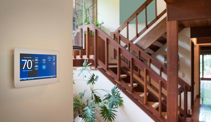 Smart scheduling for home automation