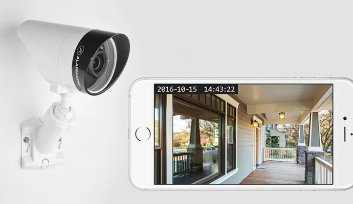 security camera monitoring with smartphone