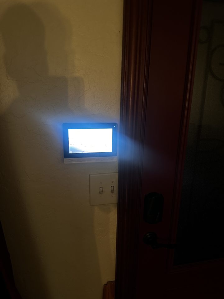 Home security monitor